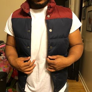 🚨SOLD Men’s Old Navy Puffer Vest